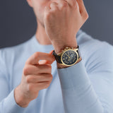 Police Herren Chronograph Uhr Leder Armband Schwarz Gold 42mm Herrenuhr Chronographen